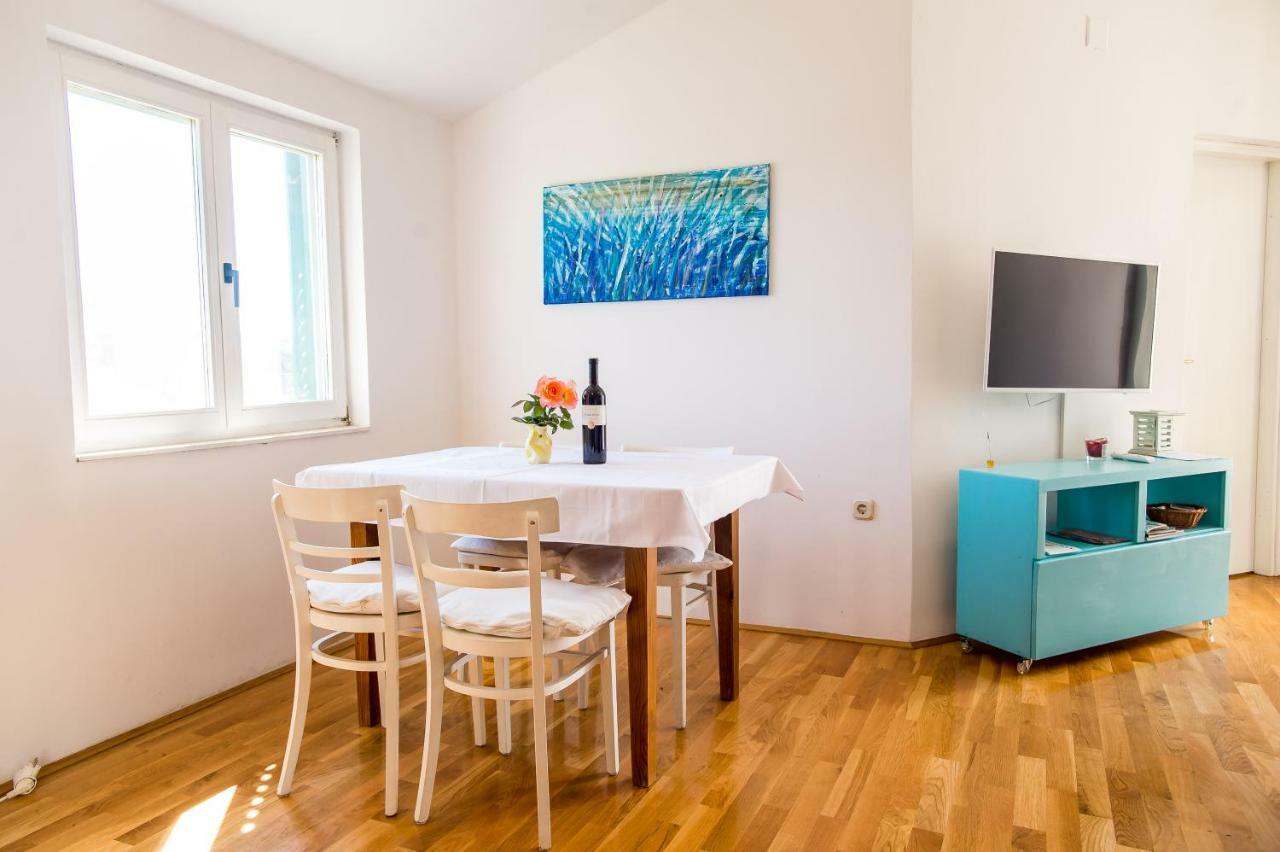 Apartmani Labud Sukošan Exteriör bild